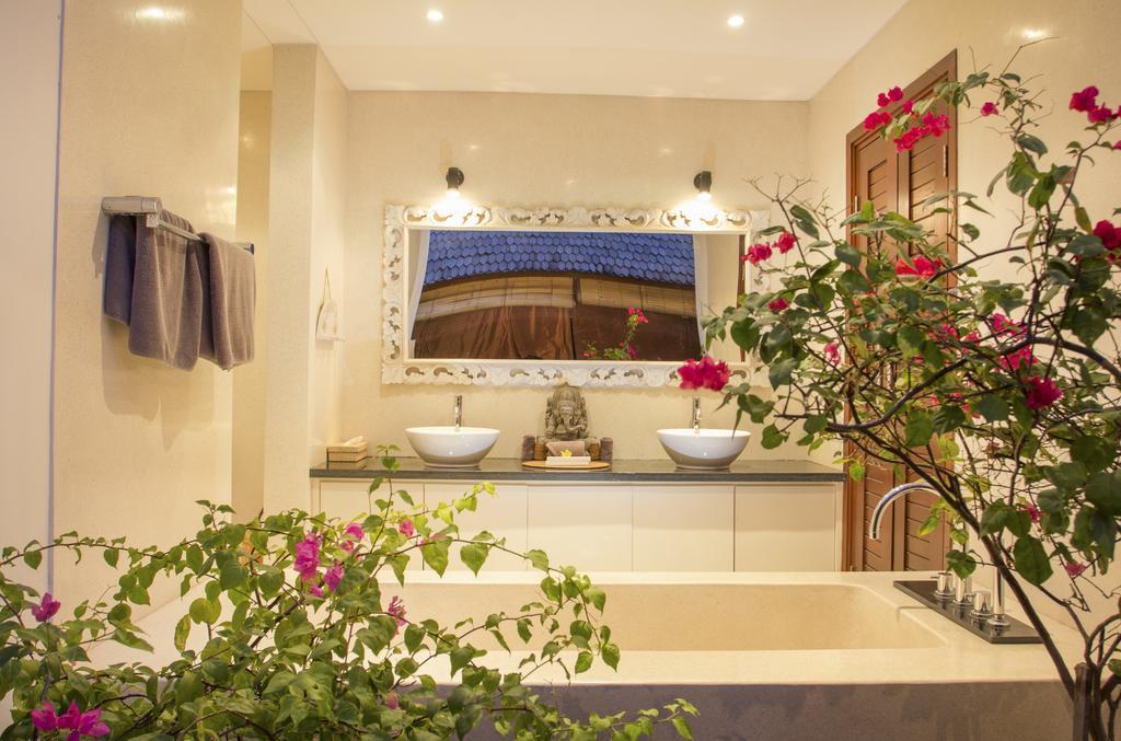 Villa Vanilla 1 Семиньяк Номер фото